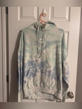 Tie-Dye Pastel Hoodie - Soft Mint & Sky Blue